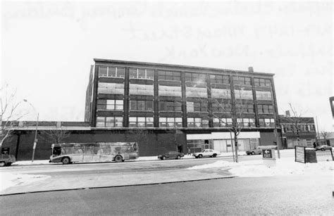 buffalo electric lunch box|500 main st buffalo ny.